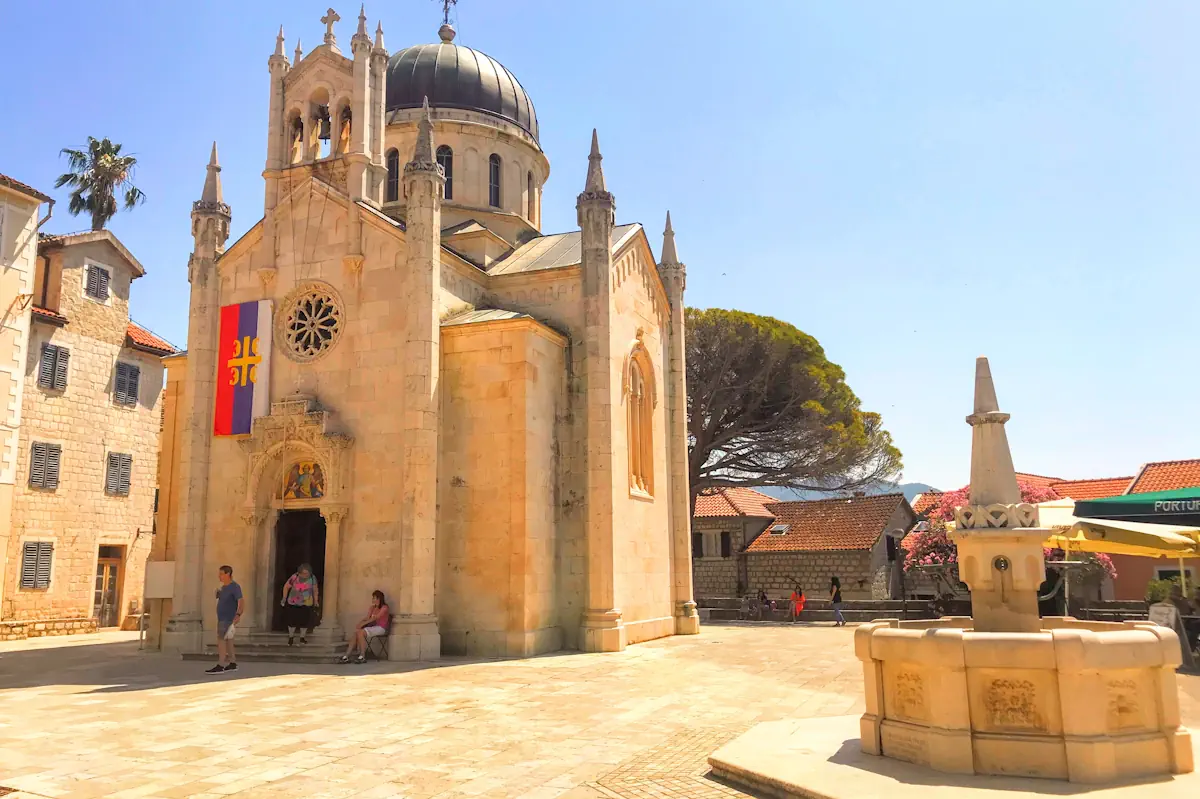 Belavista Square Herceg Novi Old Town