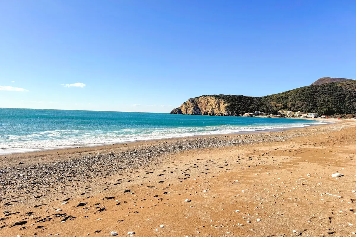 Scenic view of the surrounding mountain cliffs enclosing the bay of Čanj