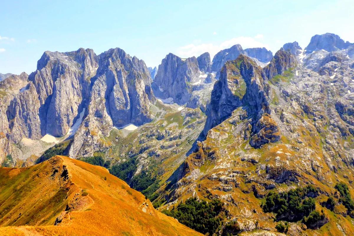 View from Talijanka Peak over Karanfili