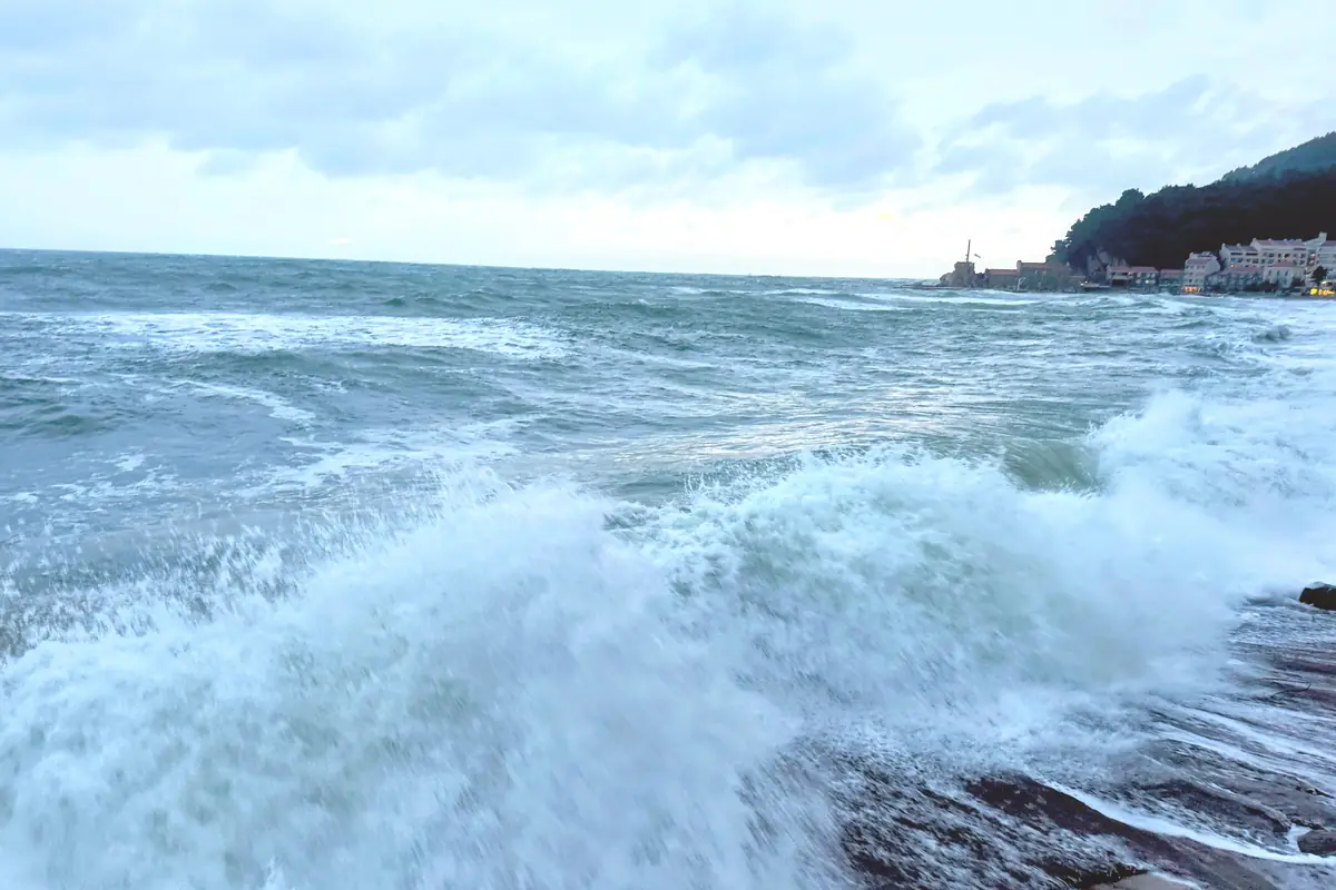 Huge waves during a Jugo storm on Petrovac Beach