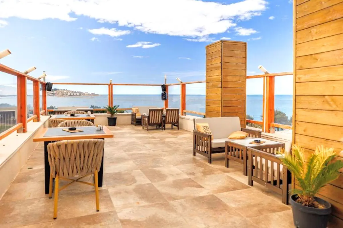 Restaurant XIO  Šušanj Neighborhood, Bar Rooftop