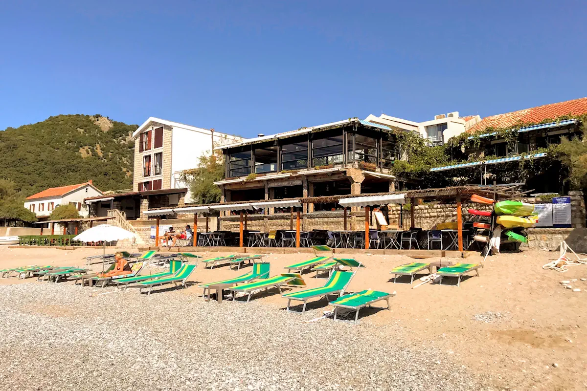 Waterfront dining in Buljarica