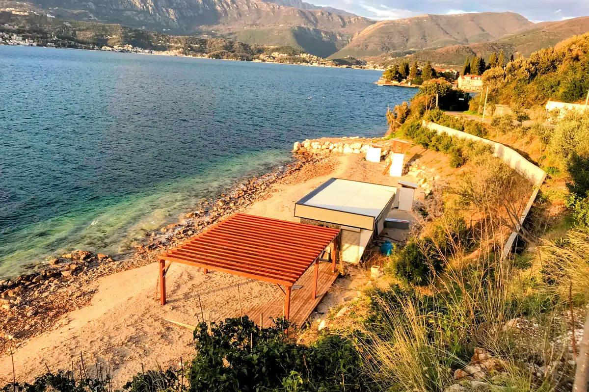 Plage de Rose Montenero Rose I