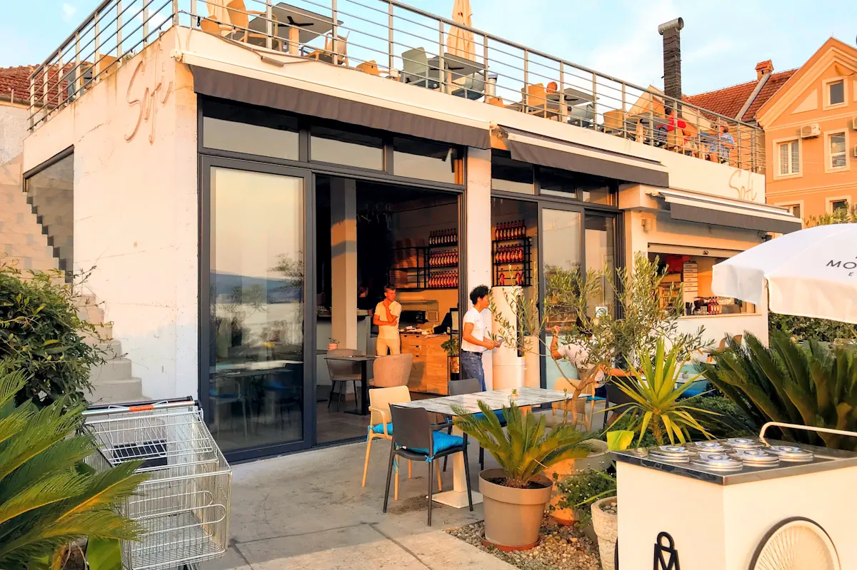 Sofi Restaurant Tivat Wood-Fired Pizza