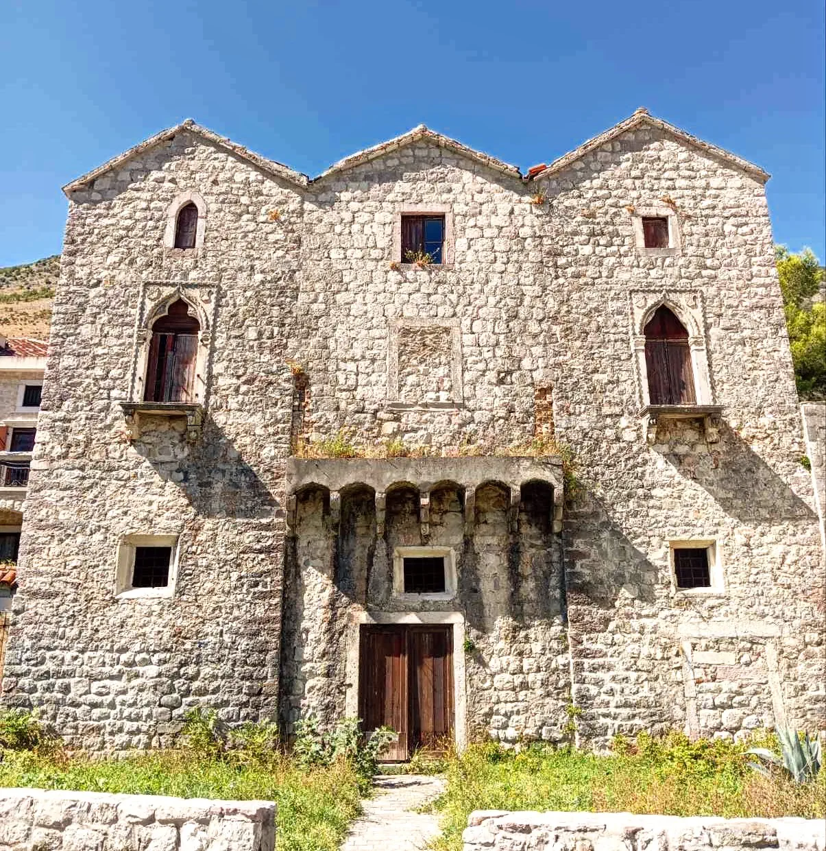 Tre Sorelle Palace Prcanj