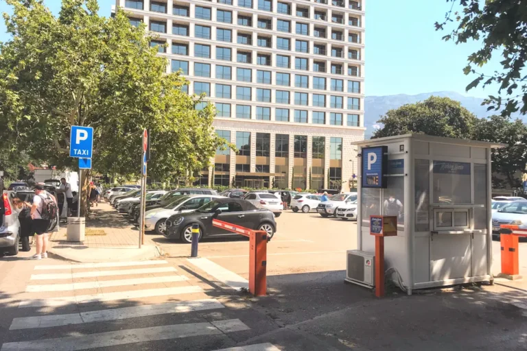 Parking in Budva, Lot closest to the Old Town